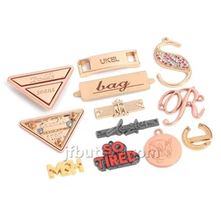 برچسب فلزی برای لباس