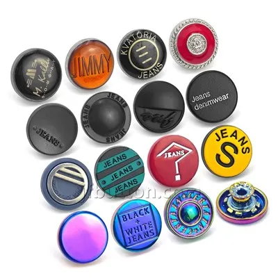 دکمه های طلای جین سیاه سیاه